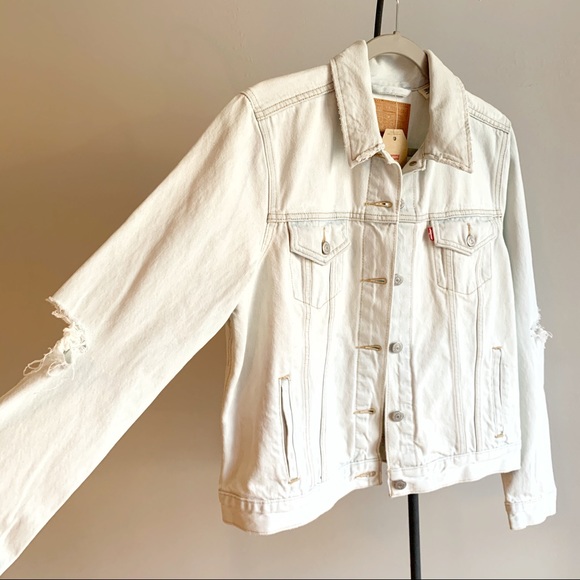 Levi's Jackets & Blazers - Levi’s Trucker Jean Jacket Distressed Elbow NWT XL